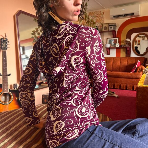 1970s vintage swirl print hooded tunic with bellsleeves from June Gale - made in - Picture 8 of 16